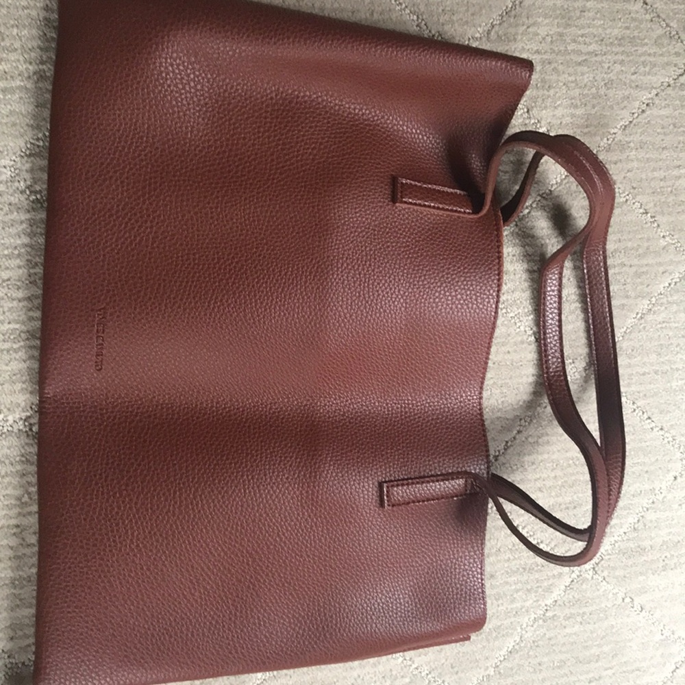 Vince Camuto NWOT Vegan tote - Picture 2 of 6